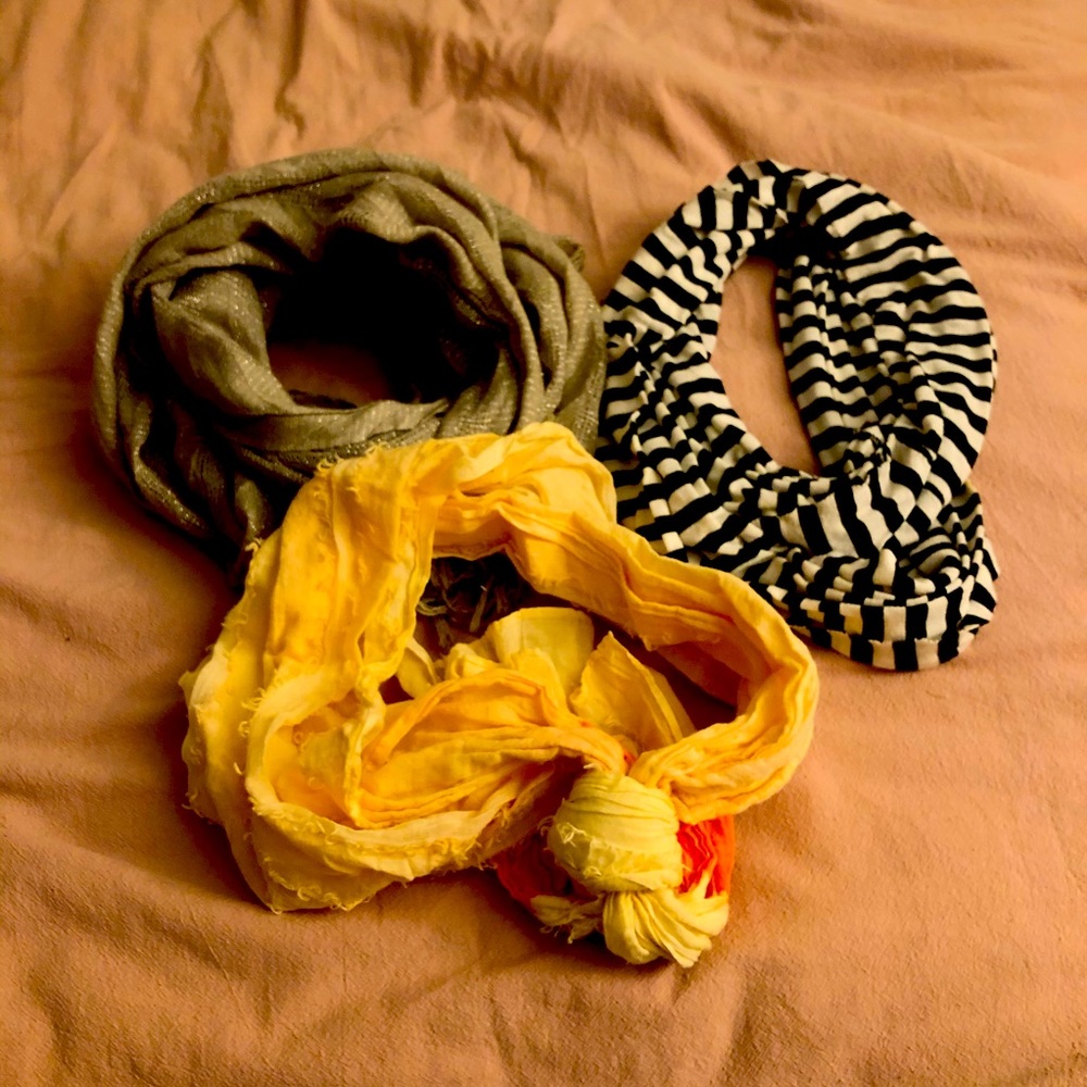 Scarves lot